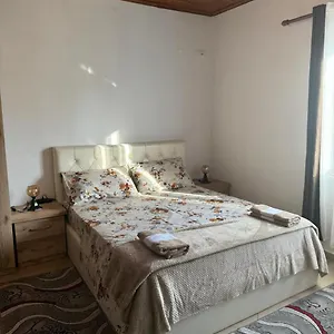  Apartament Zefi Rrenc